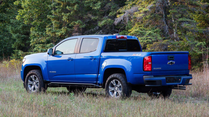 2020 Chevy Colorado gets minor changes up against Ranger, Gladiator